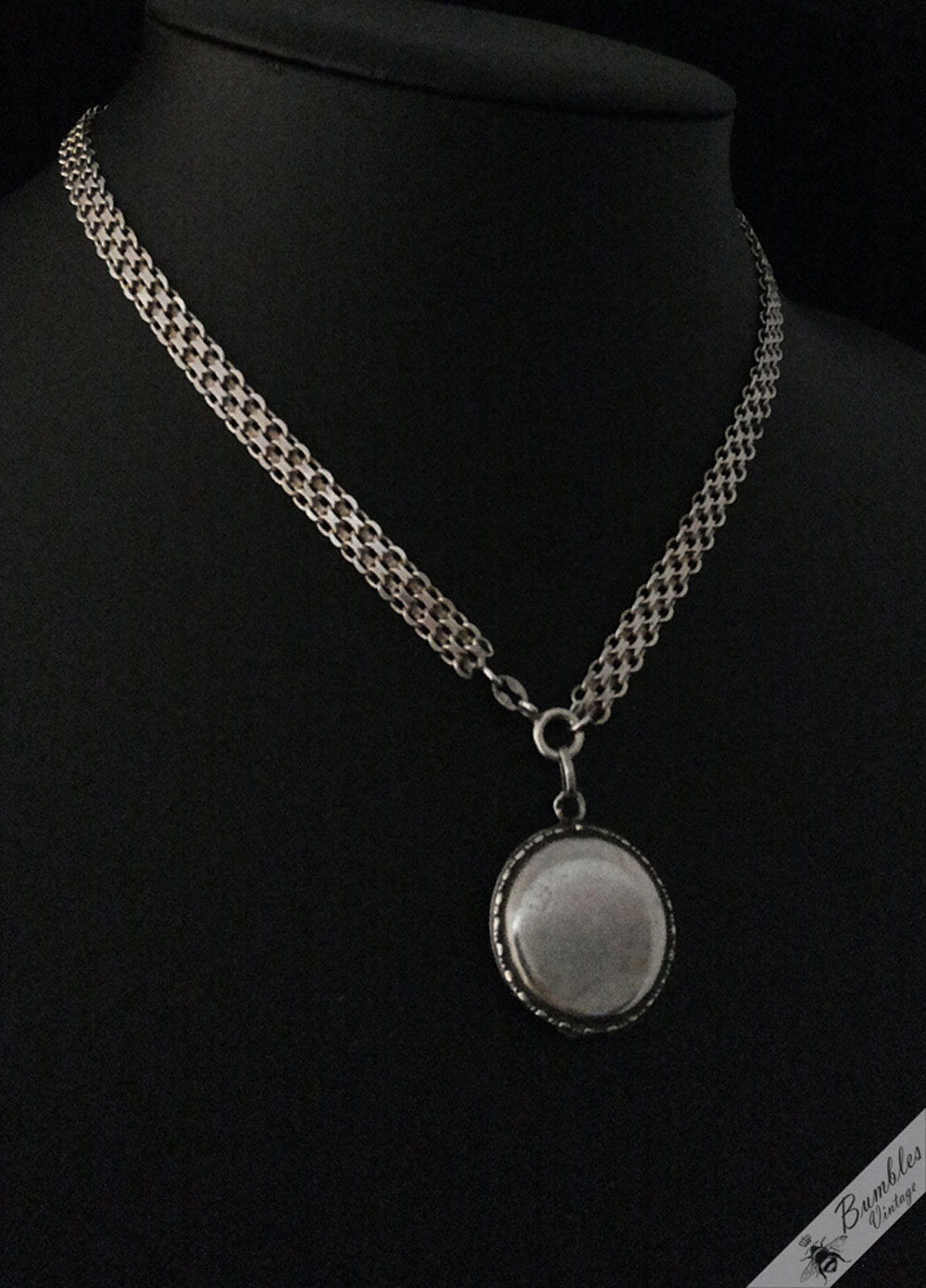 Vintage Sterling Silver Choker Locket Necklace - Image 13