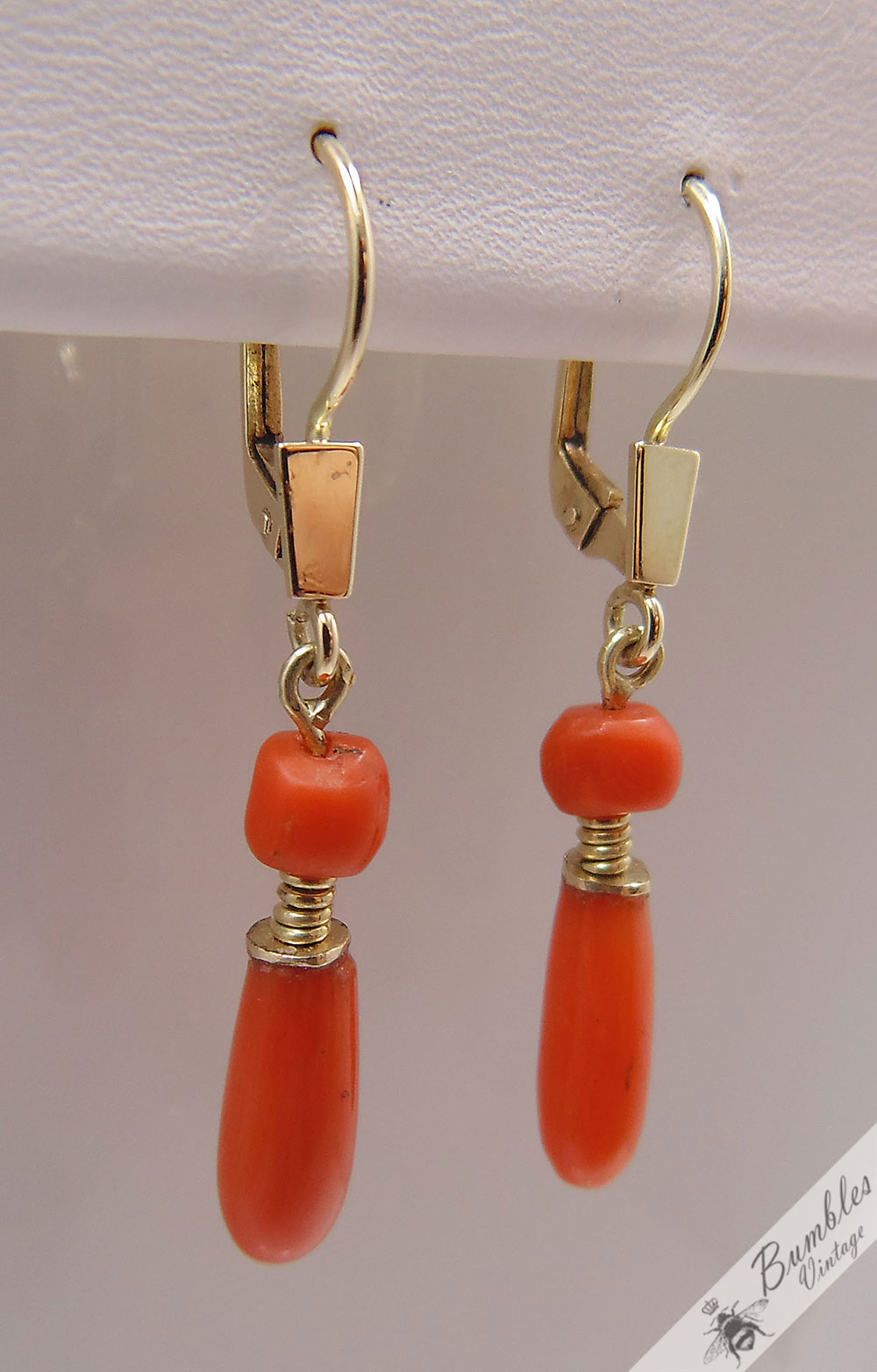 Vintage Natural Koral 14k Gold Drop Dangle Lever Earrings Bohemian European