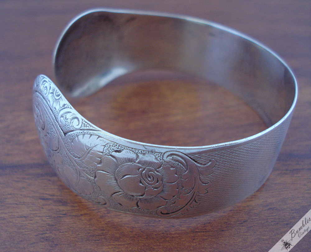 Vintage Finely Decorated 835 Silver Engraved Cuff Bangle Floral Flower Etching - Image 10