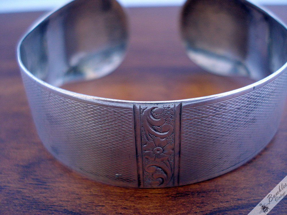 Vintage Finely Decorated 835 Silver Engraved Cuff Bangle Floral Flower Etching - Image 11
