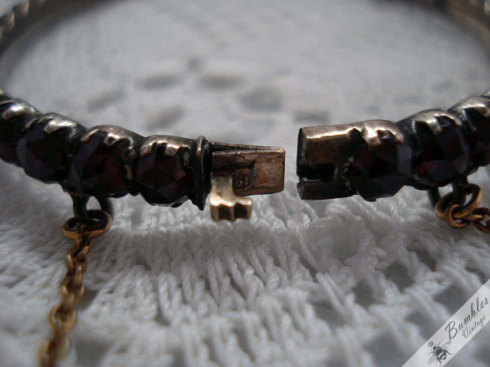 Antique Early Victorian Bohemian Garnet Hinged Bracelet - Image 7