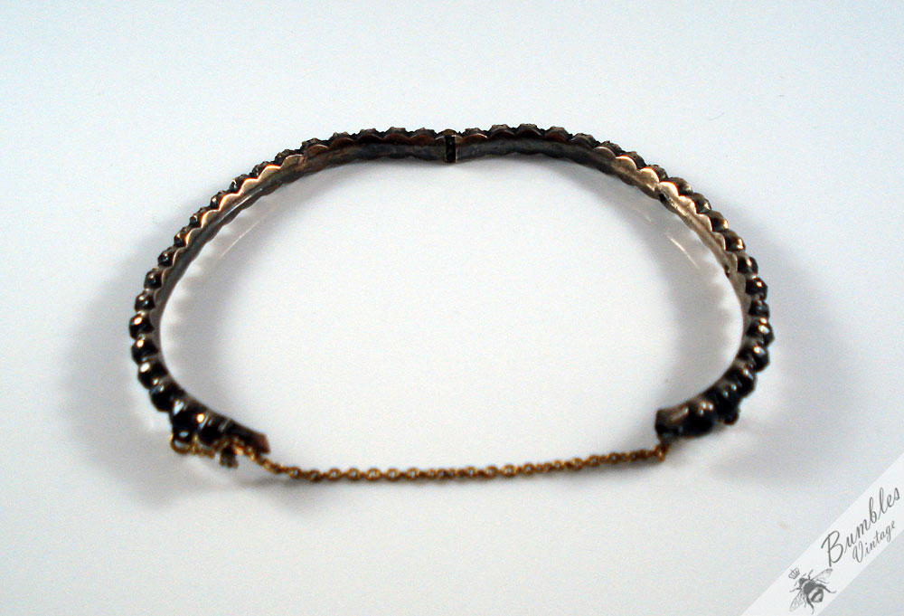 Antique Early Victorian Bohemian Garnet Hinged Bracelet - Image 12