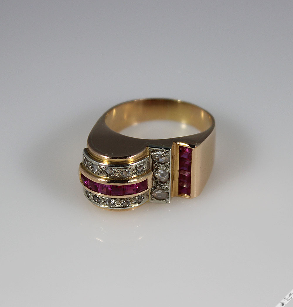 Unique Vintage Art Deco 18K Yellow Gold Diamond Ruby Cocktail Ring c1930 - Image 5