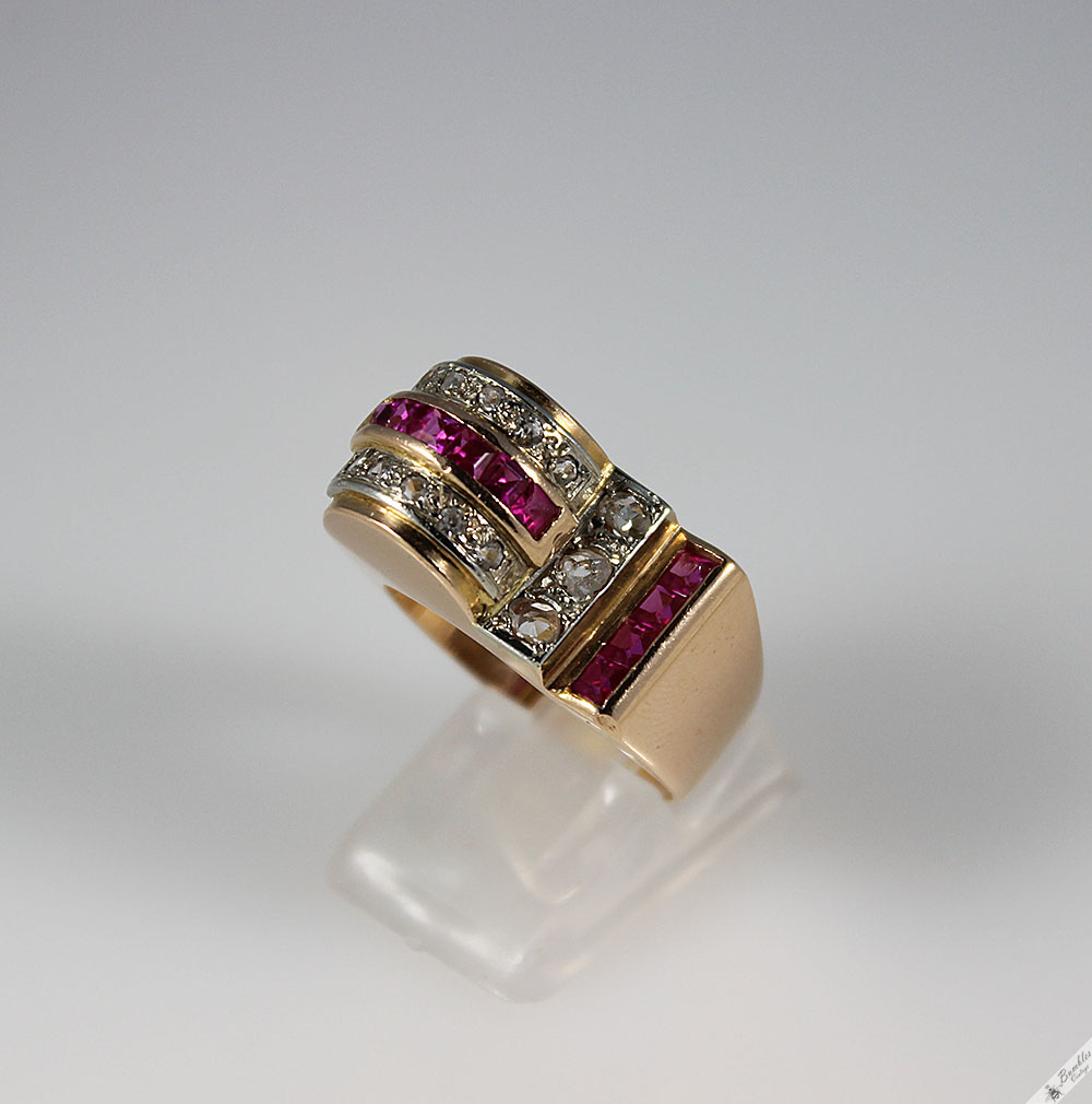 Unique Vintage Art Deco 18K Yellow Gold Diamond Ruby Cocktail Ring c1930 - Image 9